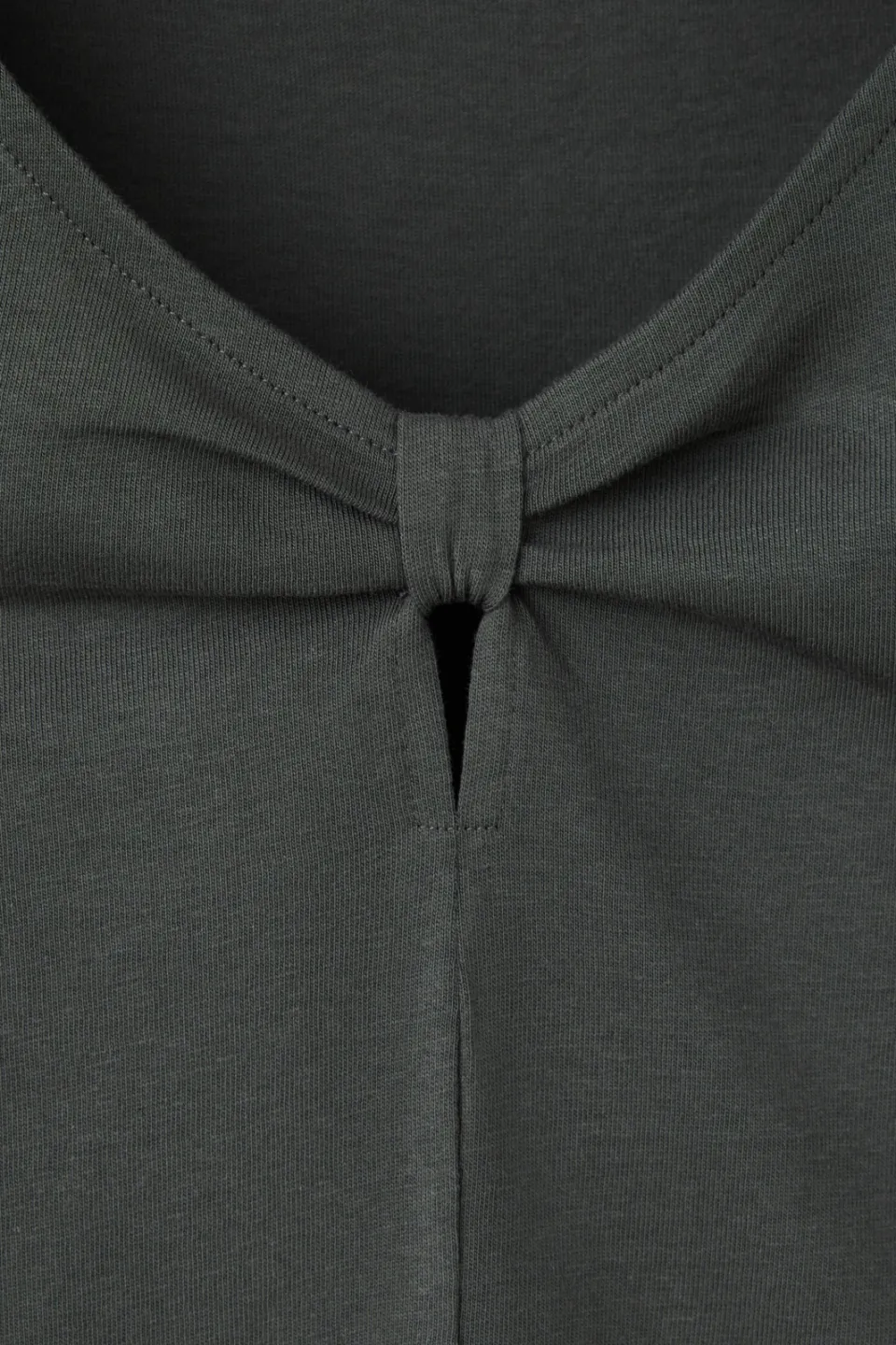 Mango aansluitende cropped top donkergroen antraciet, foto 5