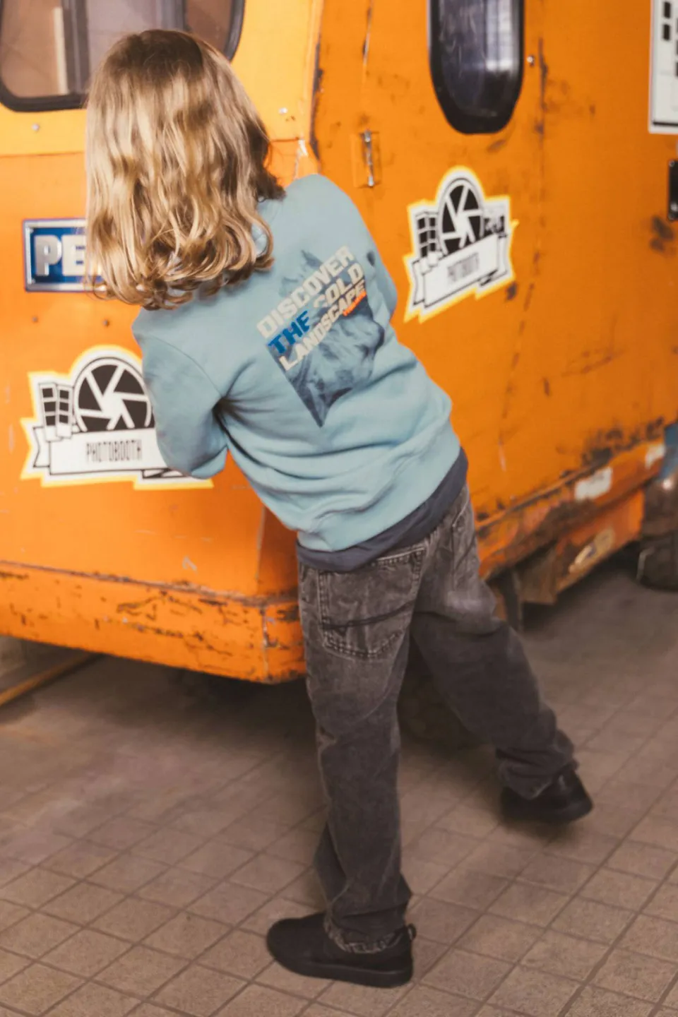 TYGO & vito sweater met backprint - lichtblauw, foto 4