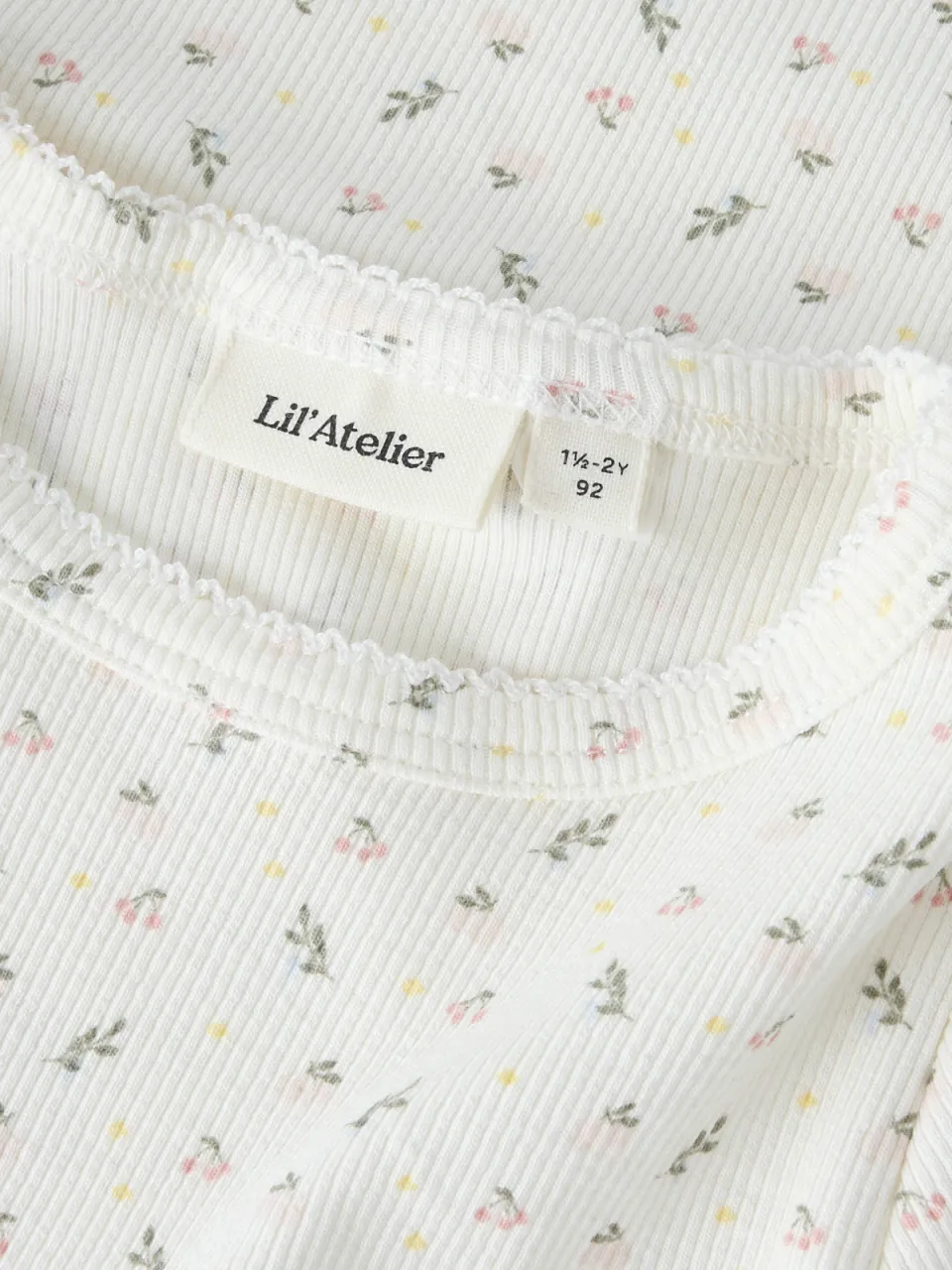 Lil' Atelier Mini gebloemde T-shirt wit, foto 5