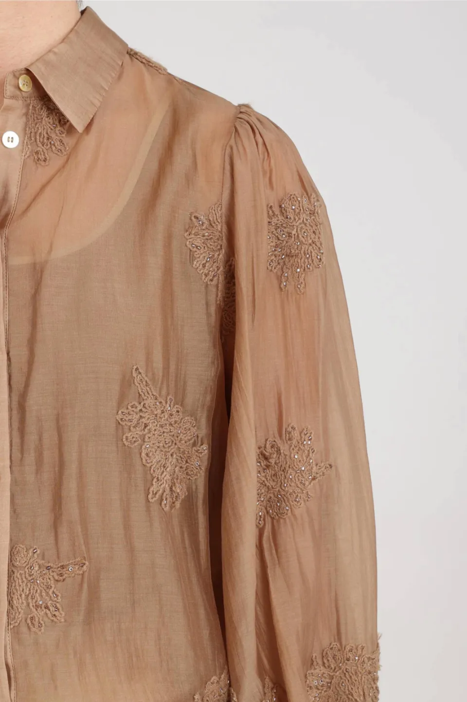 NUKUS Milanova blouse camel, foto 5