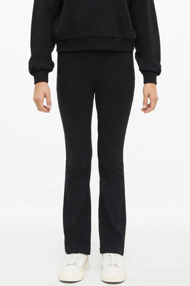 s.Oliver flared broek zwart, foto 4