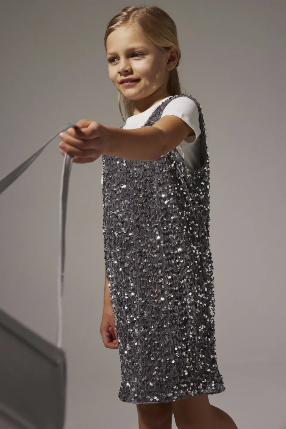 NAME IT glitterjurk met pailletten grijs/zilver, foto 4