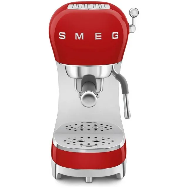 Smeg ECF02RDEU espressomachine rood