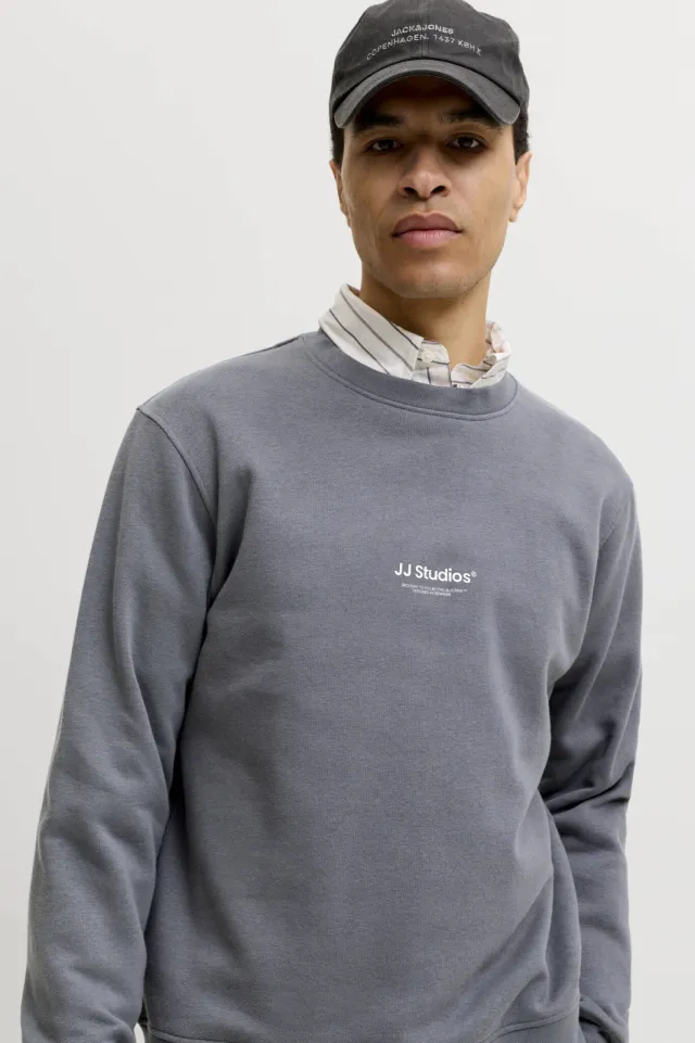 Jack & Jones ESSENTIALS relaxed fit sweater met print - turbulence