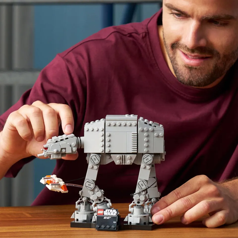 Lego Star Wars AT-AT Walker Bouwpakket voor Volwassenen 75440, foto 4