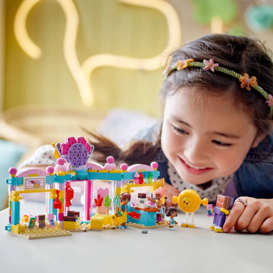Lego Friends Heartlake City snoepwinkel speelset 42649, foto 5