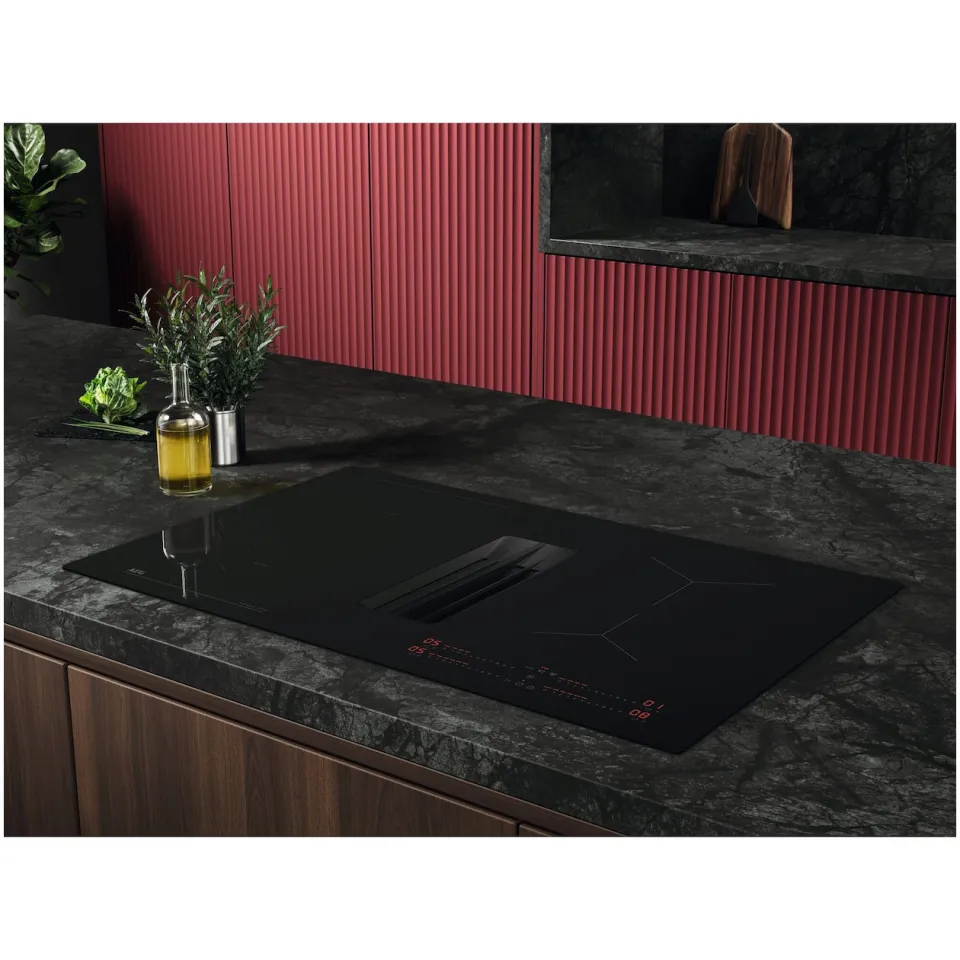 AEG 6000 ComboHob TT84CB00CB inductiekookplaat met afzuiging zwart, foto 3