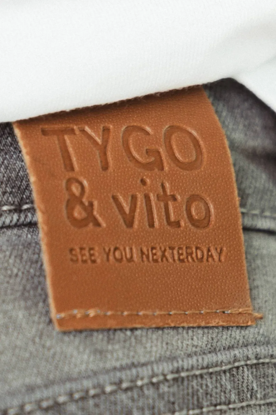 TYGO & vito Quinn regular denim short lichtgrijs, foto 5