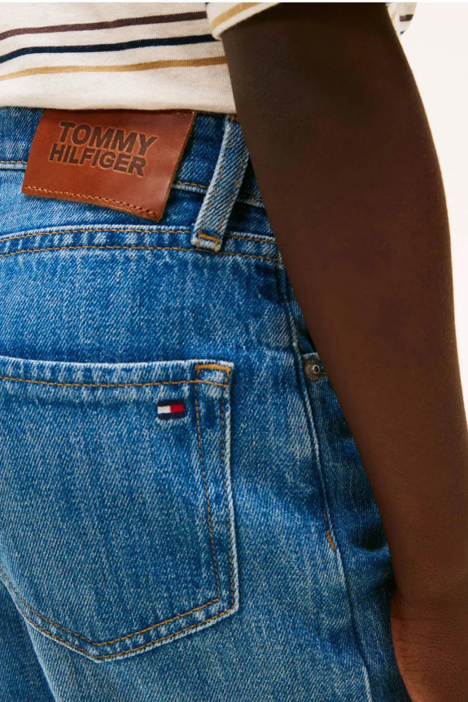 Tommy Hilfiger Relaxed straight leg jeans medium blue denim, foto 4