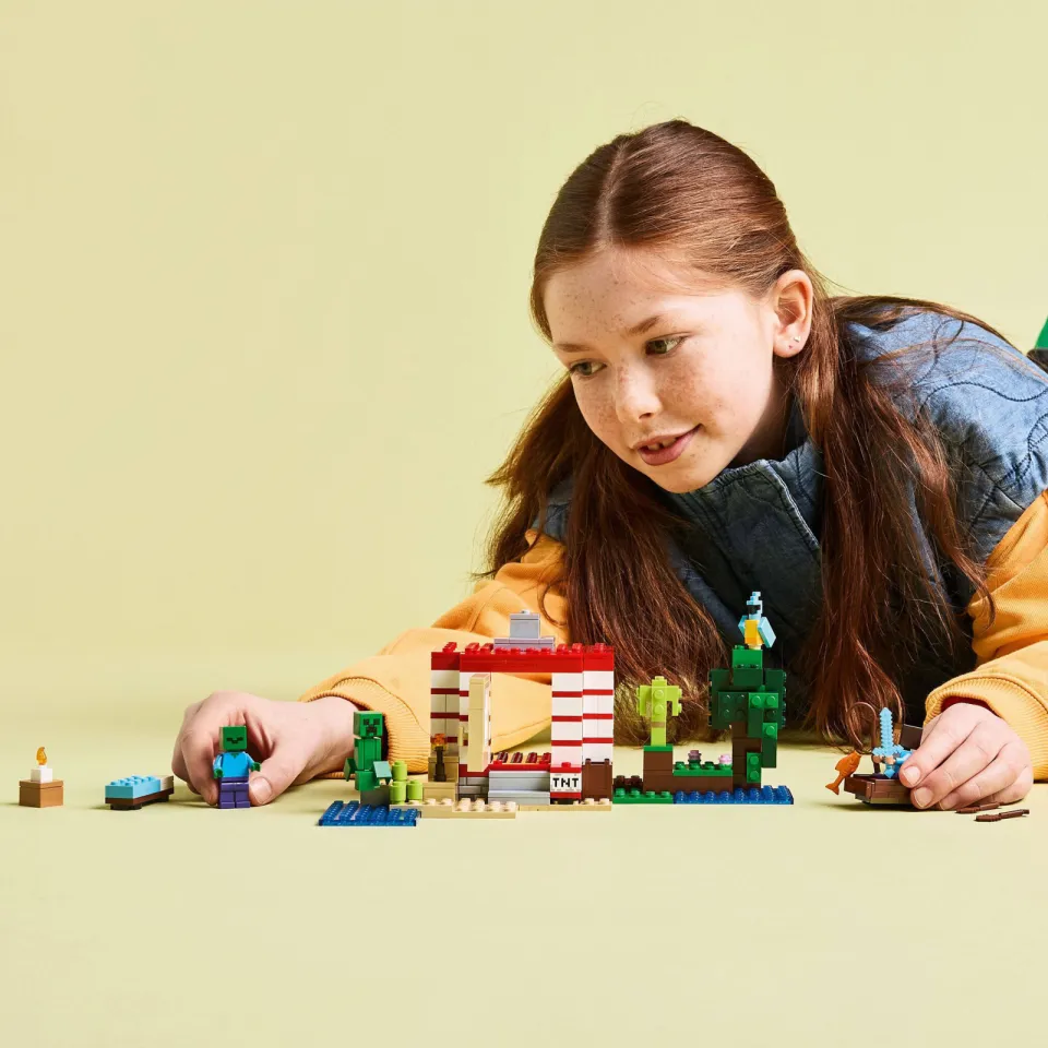 Lego Minecraft Het TNT Junglehuis, Videogameset 21275, foto 5