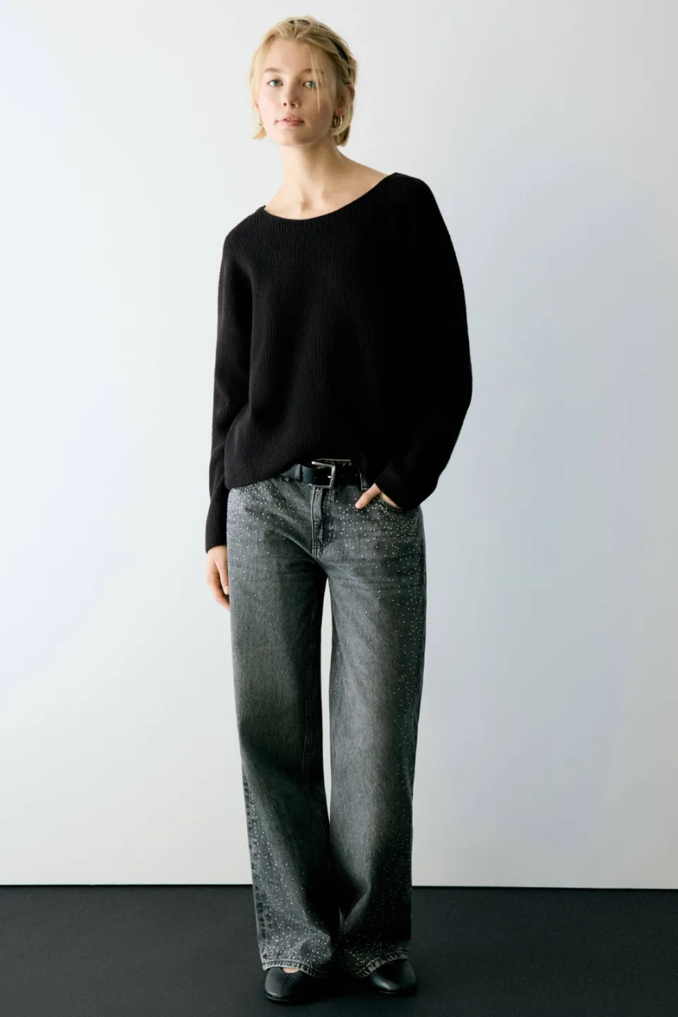 Mango TEEN gebreide trui met open rug en wol - zwart