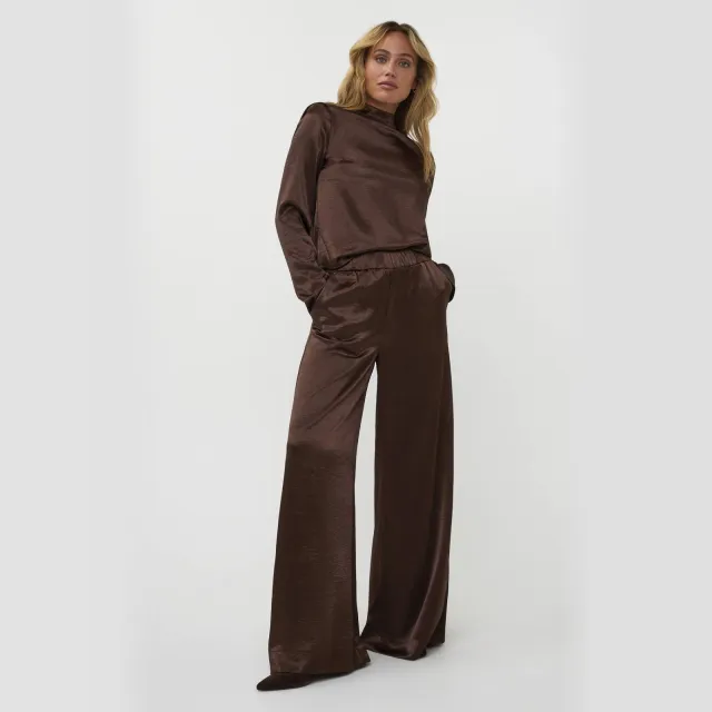 AMAYA Amsterdam top met open rug - bruin