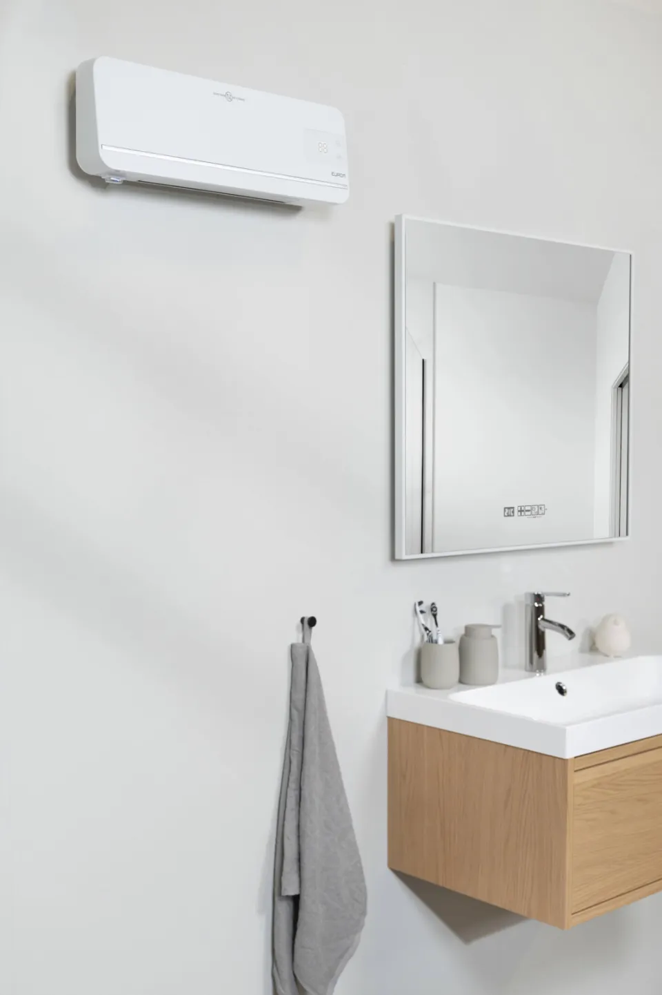 Eurom Sani Wallheat 2000 Wifi keramische kachel wit, foto 2