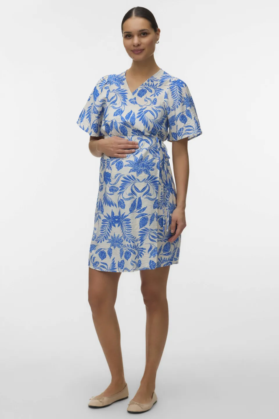 Vero Moda MATERNITY zwangerschaps wikkeljurk blauw/wit, foto 4