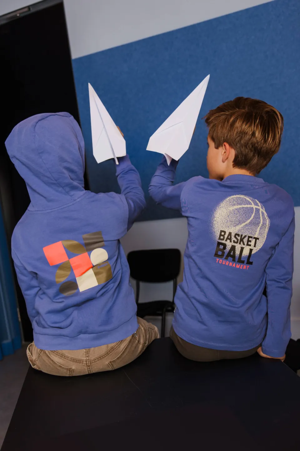 B.Nosy rechtvallende sweater met backprint - blauw, foto 5