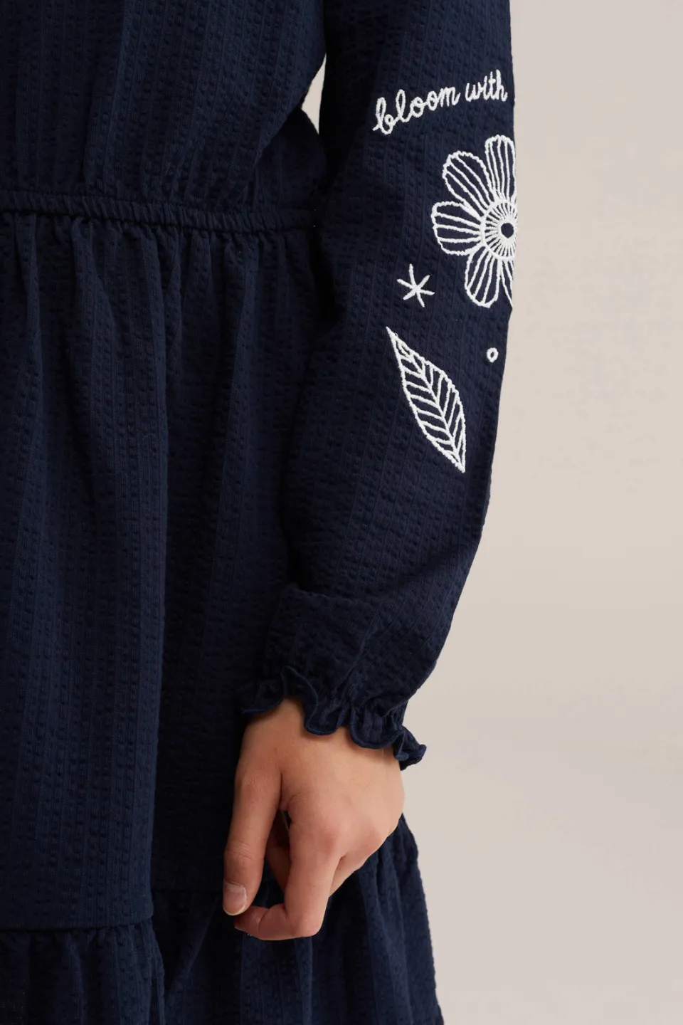 WE Fashion korte jurk met borduursels donkerblauw, foto 5