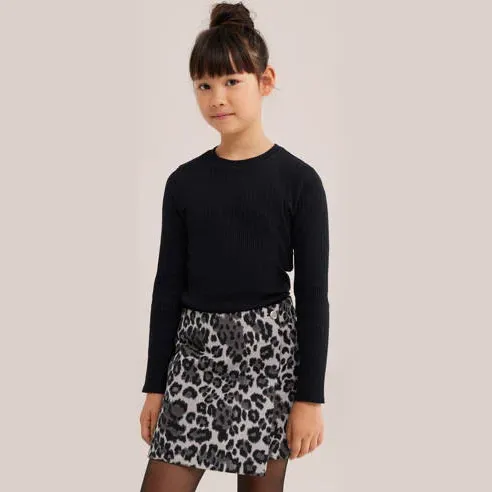 WE Fashion longsleeve zwart ronde hals, foto 2