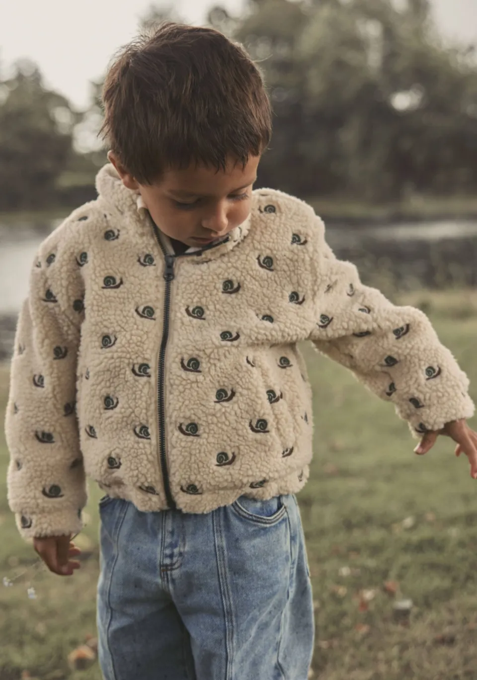 Lil' Atelier teddy jas met borduursels en print ecru Ecru/bruin/groen