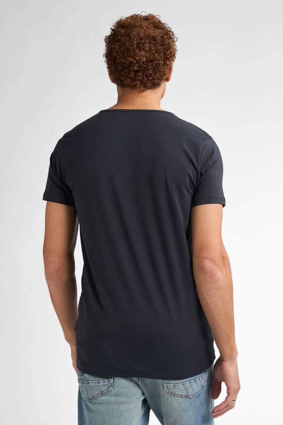 Petrol Industries body fit T-shirt V-hals donkerblauw, foto 4