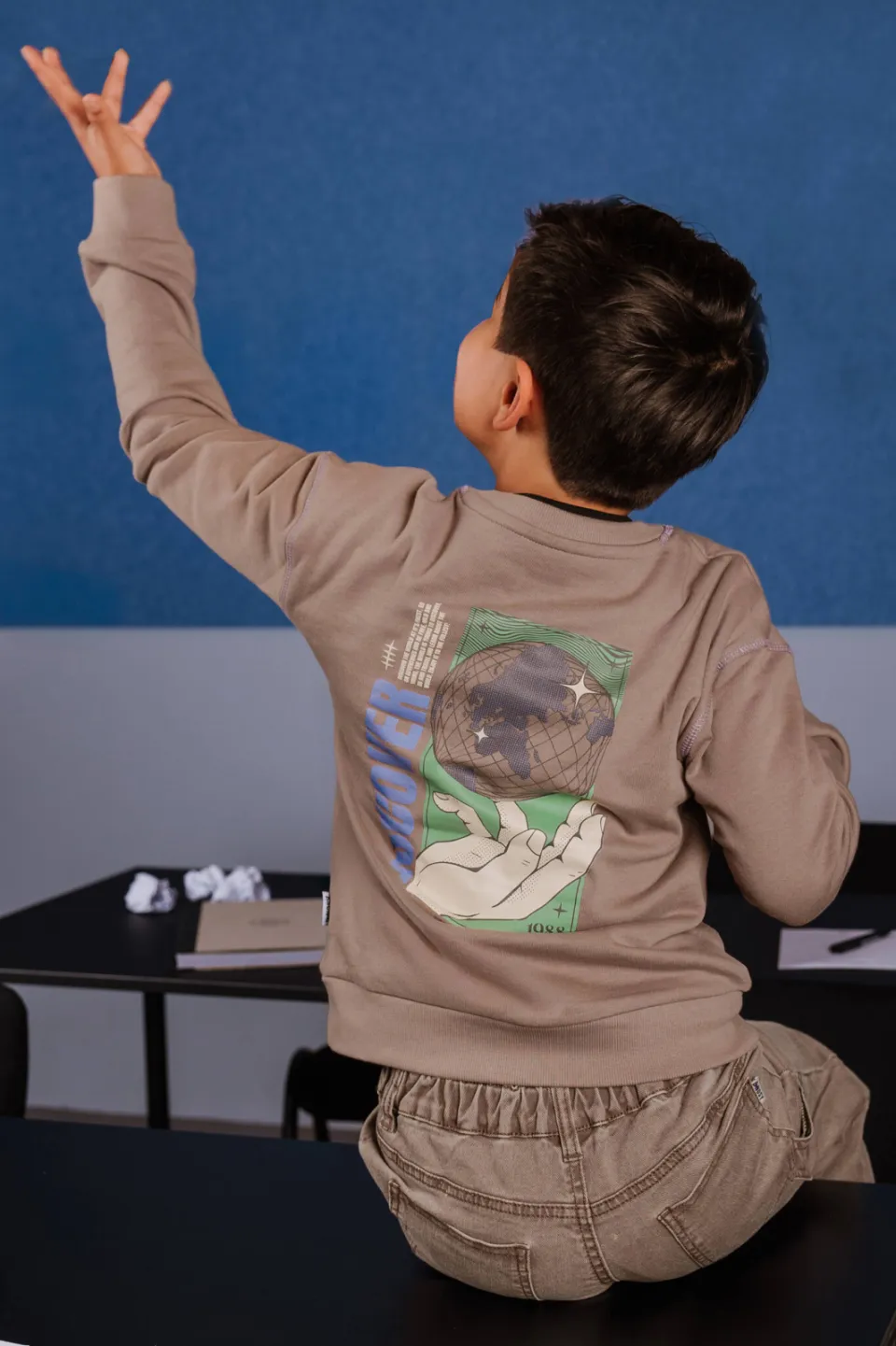 B.Nosy rechtvallende sweater met backprint - bruin, foto 4