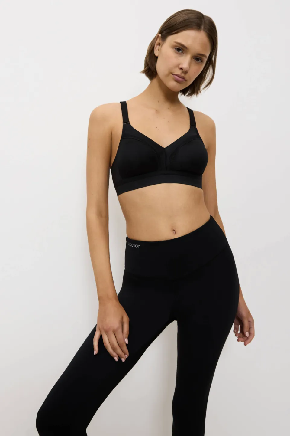 Triumph Triaction Workout N sportbeha zonder beugel zwart