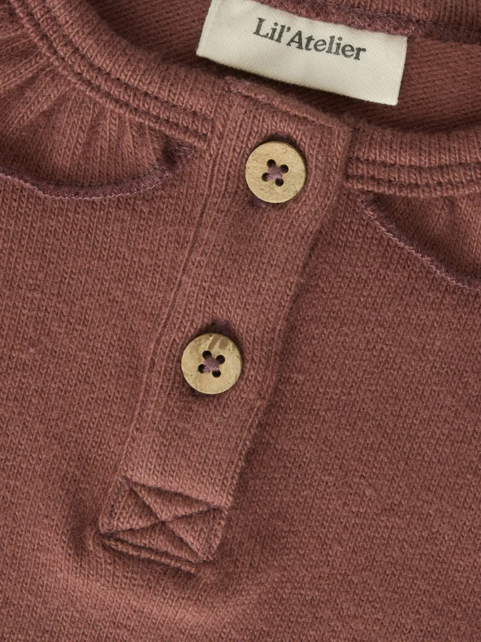 Lil' Atelier aansluitende longsleeve met ruches bruin, foto 3