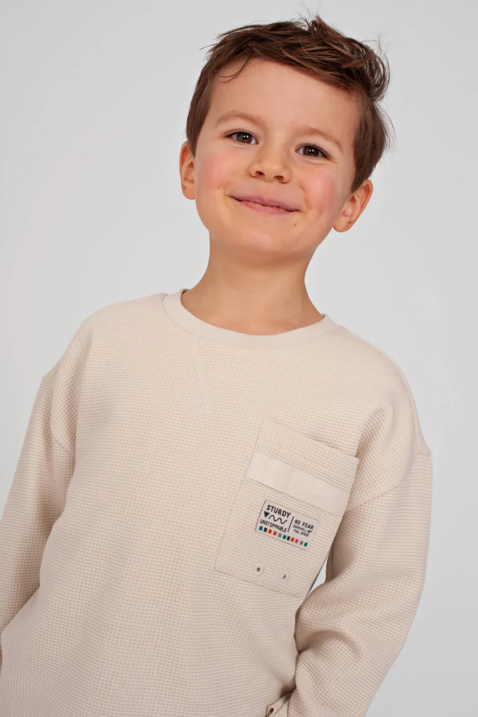 Sturdy oversized longsleeve Mountain top offwhite Offwhite/zwart