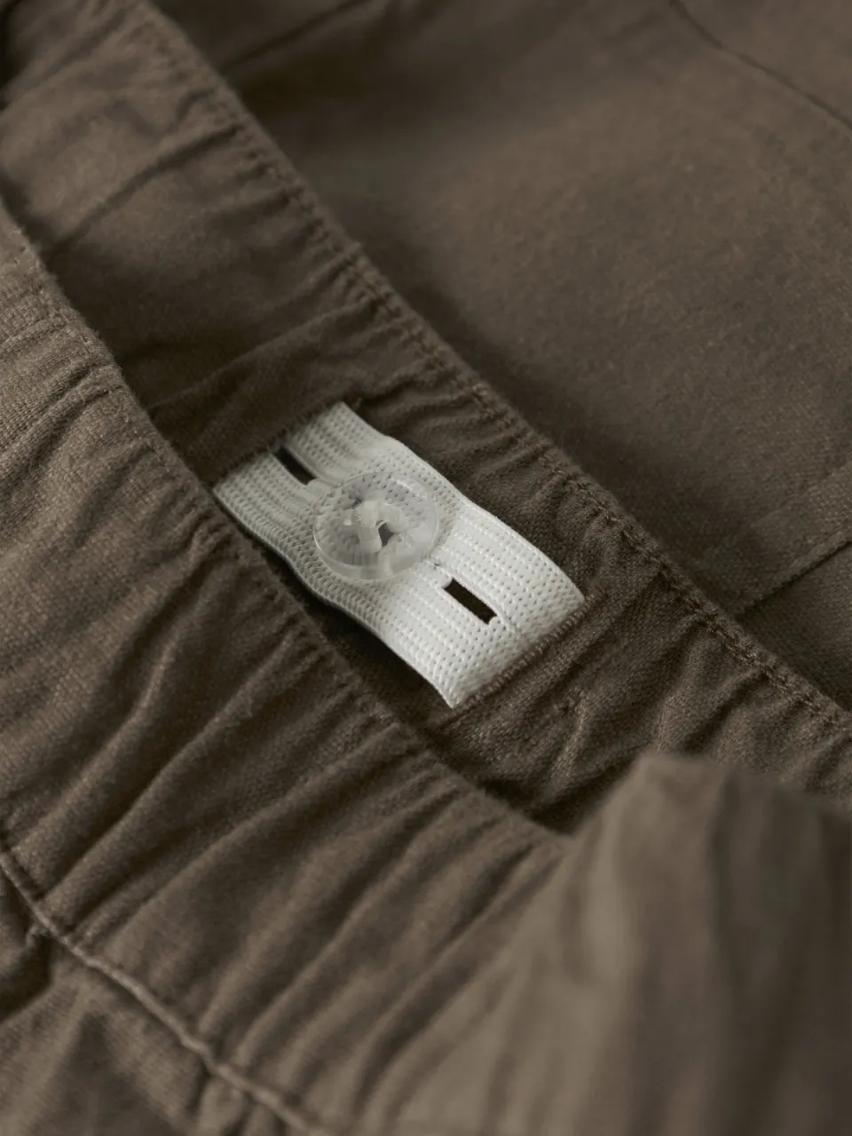Lil' Atelier Mini casual short bruin, foto 4