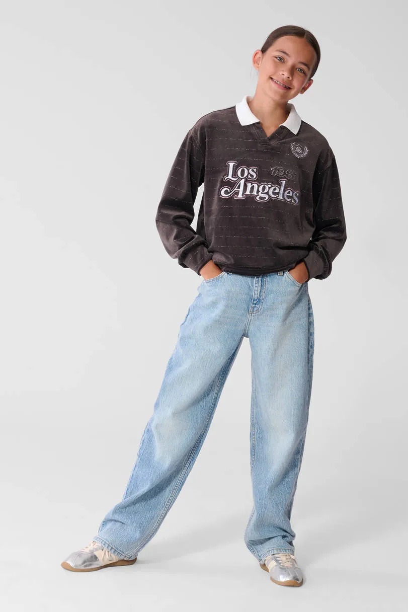 Shoeby fluwelen longsleeve donkerbruin