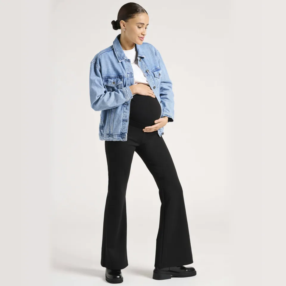 Only Maternity low waist flared zwangerschapsbroek Fever zwart, foto 4