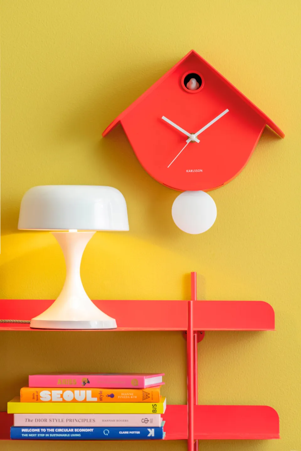 Karlsson Retro Cuckoo wandklok rood, foto 2