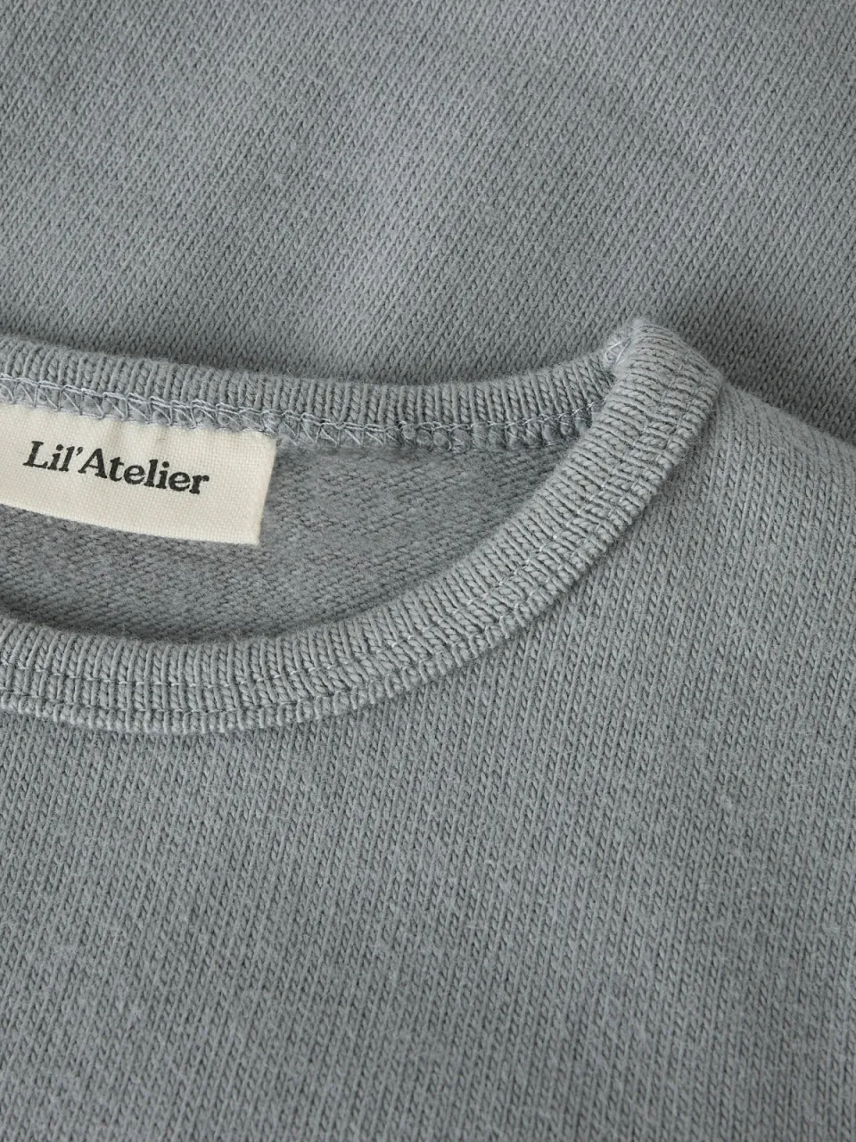 Lil' Atelier aansluitende longsleeve grijs, foto 3