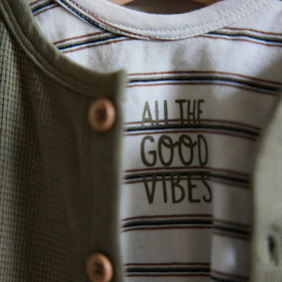 Dirkje vest + longsleeve + broek groen/offwhite, foto 6