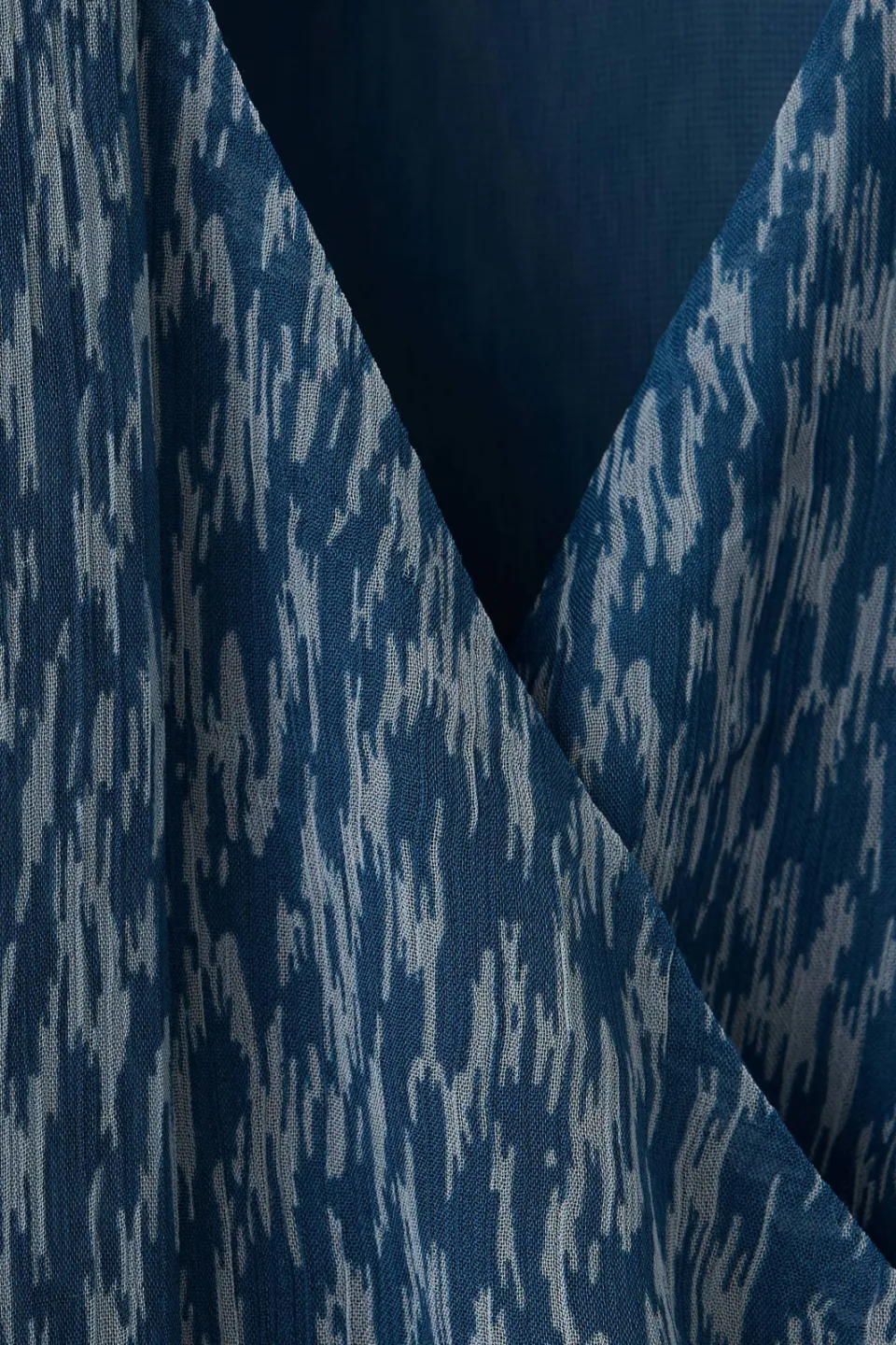 Mango Teen rechtvallende overslagtop met print blauw, foto 5