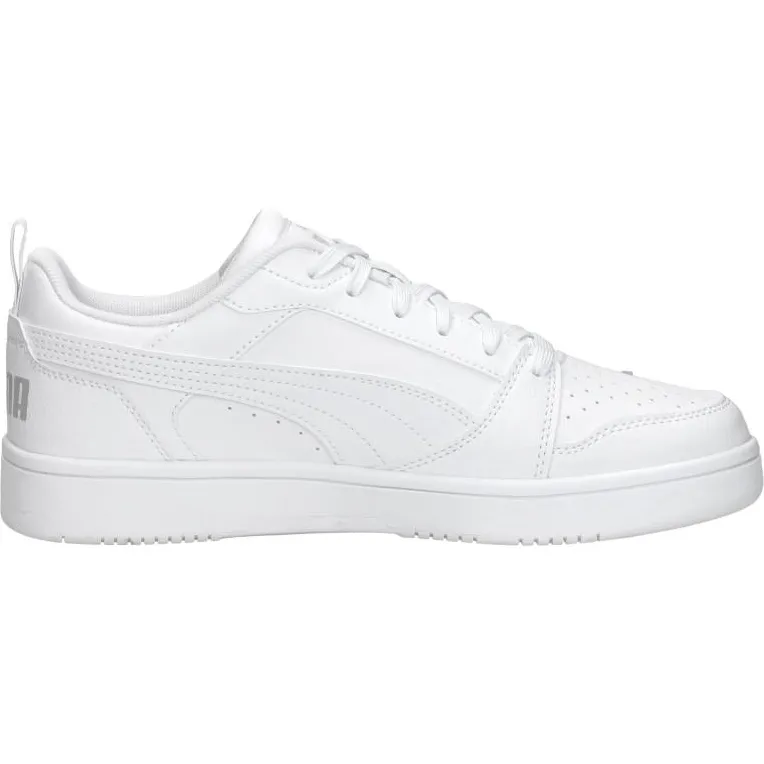 Puma Rebound v6 Low sneakers wit