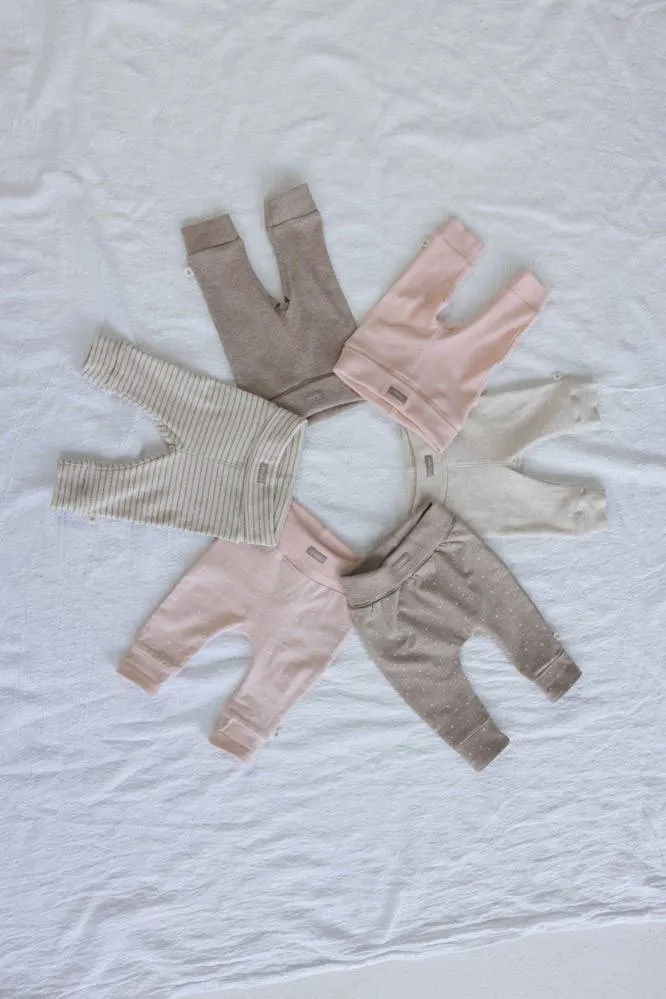Feetje babybroek taupe gestipt, foto 6