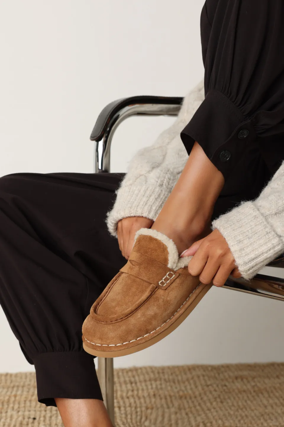 Shabbies Amsterdam Wilja Penny suède slipper warm bruin, foto 7